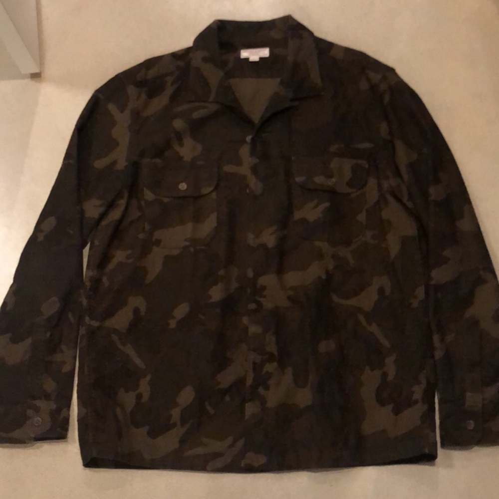 Camo corduroy button up shirt XLarge